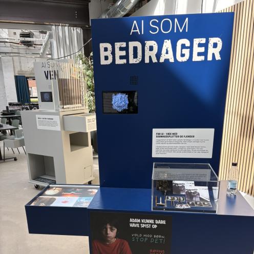Foto fra udstillingen "AI & DIG".
